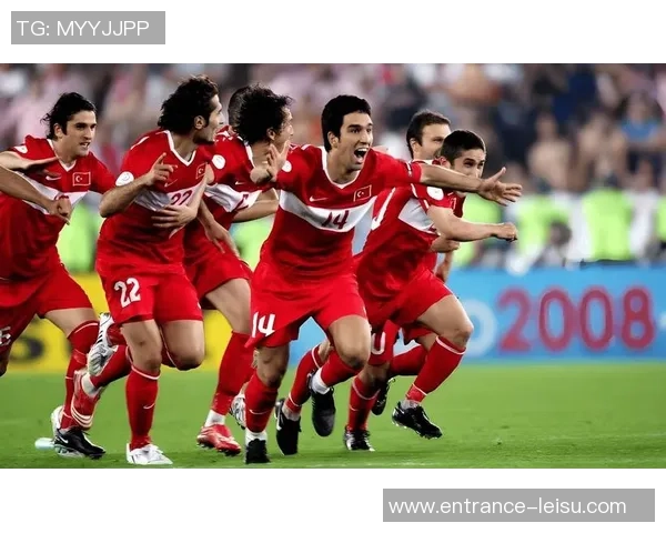 土耳其与冰岛足球比赛最新比分及精彩瞬间回顾